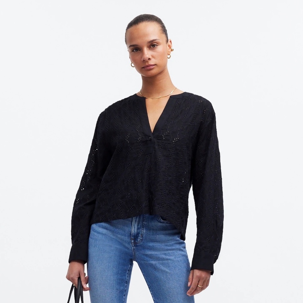 Madewell Long-Sleeve Popover Top in Eyelet – Size X-Small